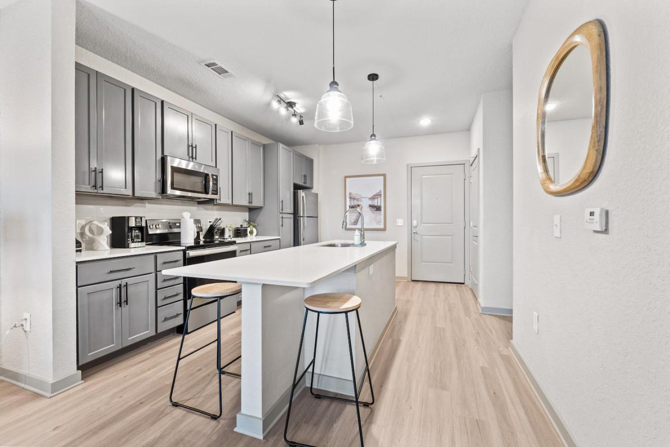 Ferienwohnung Tropical Field 1 Bed In Downtown With Free Parking Sankt Petersburg Exterior foto